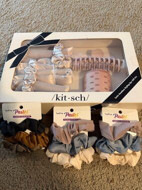 Kitsch Satin Hair Set with Scrunchies